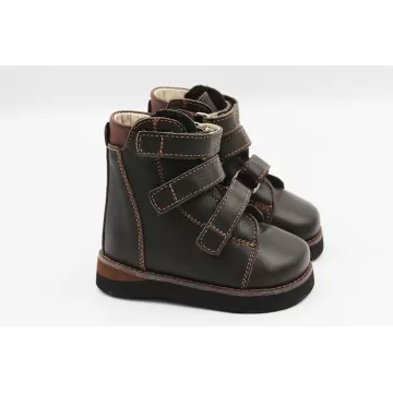 Детские ортопедические зимние ботинки 920 Ortofoot коричневого цвета